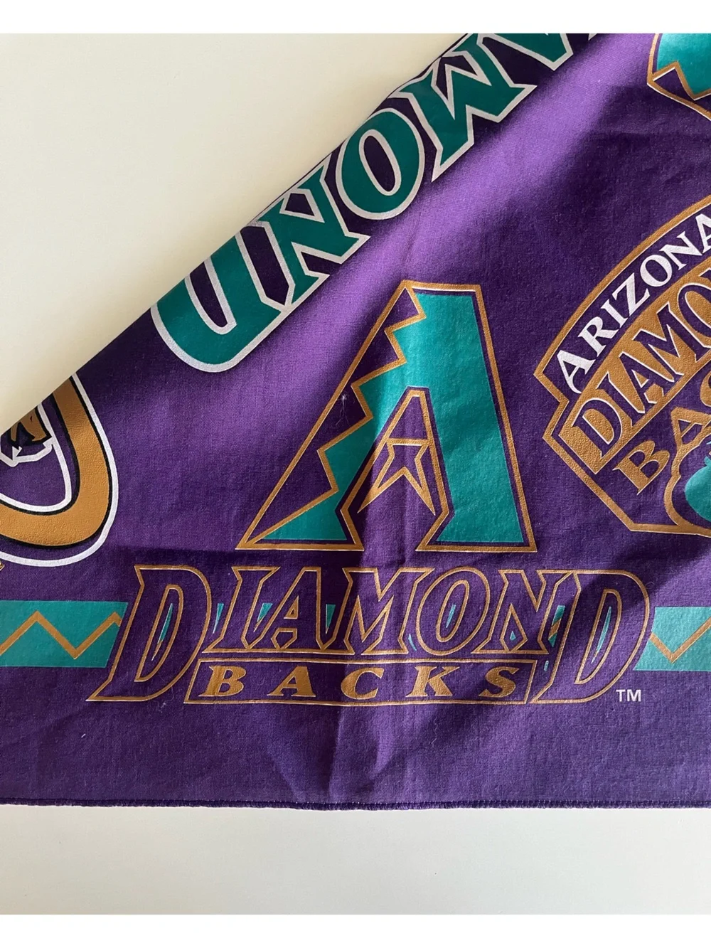 Vintage Arizona Diamonbacks 2001 World Series Bandana Purple White 21x21